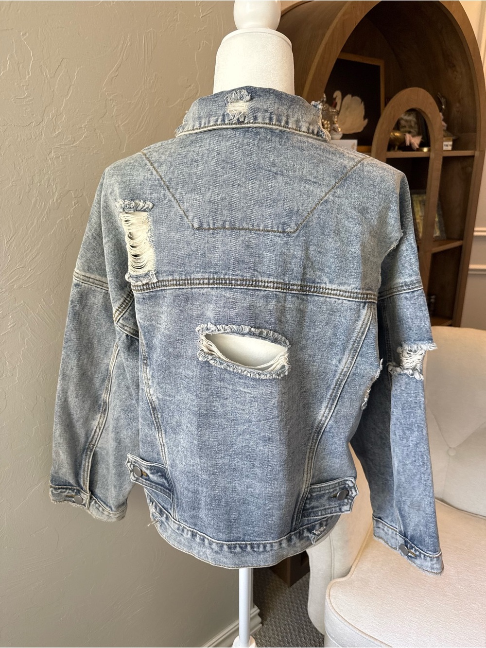 Blue B Distressed Oversized Denim Jacket Acid Wash Grunge Y2K Large - Picture 3 of 5